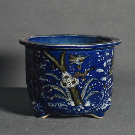 Vaso blu dipinto con decorazioni vegetali. Cina, inizi ‘900