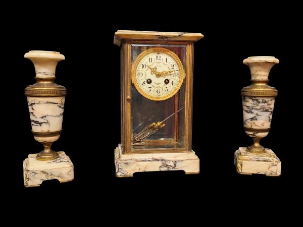 OROLOGIO TRITTICO IN MARMO VARIEGATO E BRONZO