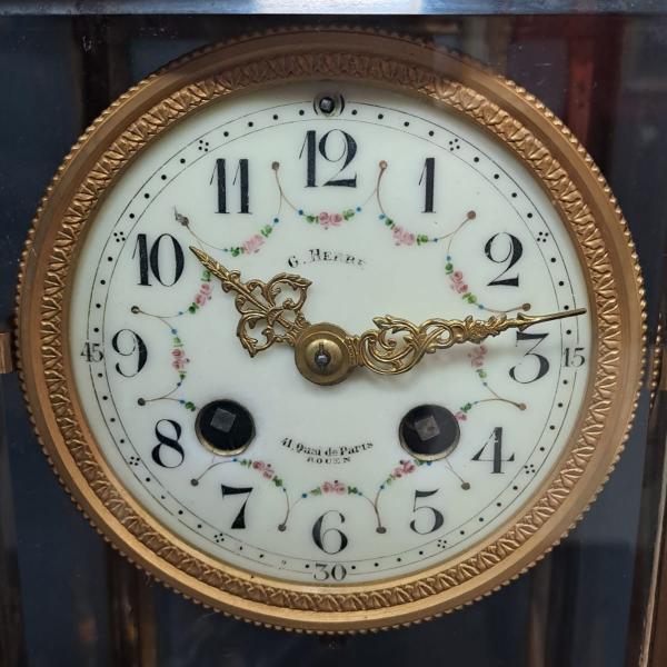 OROLOGIO TRITTICO IN MARMO VARIEGATO E BRONZO