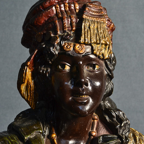 Statua in ceramica dipinta “Figura orientale” 1880 c.a