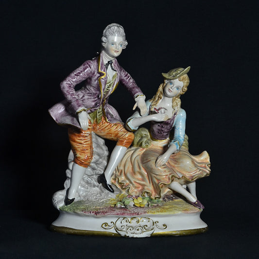 Coppia di innamorati in porcellana di Capodimonte