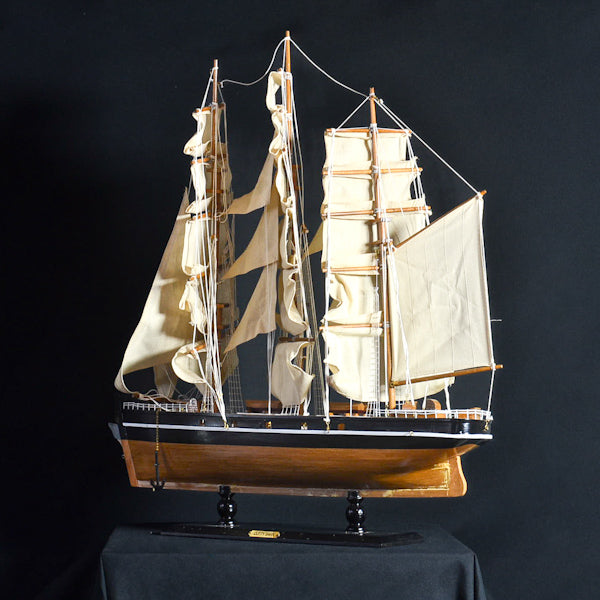 Modello di nave Cutty Sark. Artigianato del ‘900